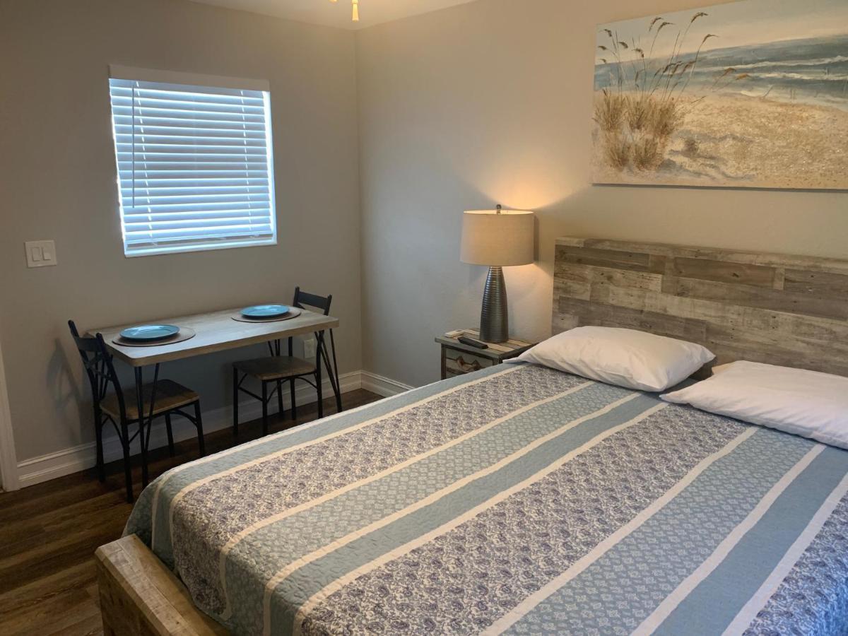 Caribbean Shores Jensen Beach Motel Экстерьер фото